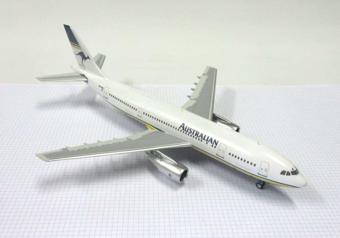 X Airbus A300 (Australian) Airfix 144 The Little Aviation Museum