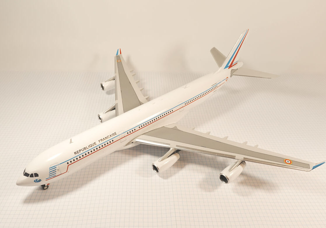 X Airbus A340 200 Revell 144 The Little Aviation Museum