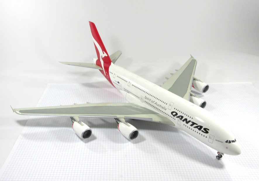 X Airbus A380 (Qantas) Revell 144 The Little Aviation Museum
