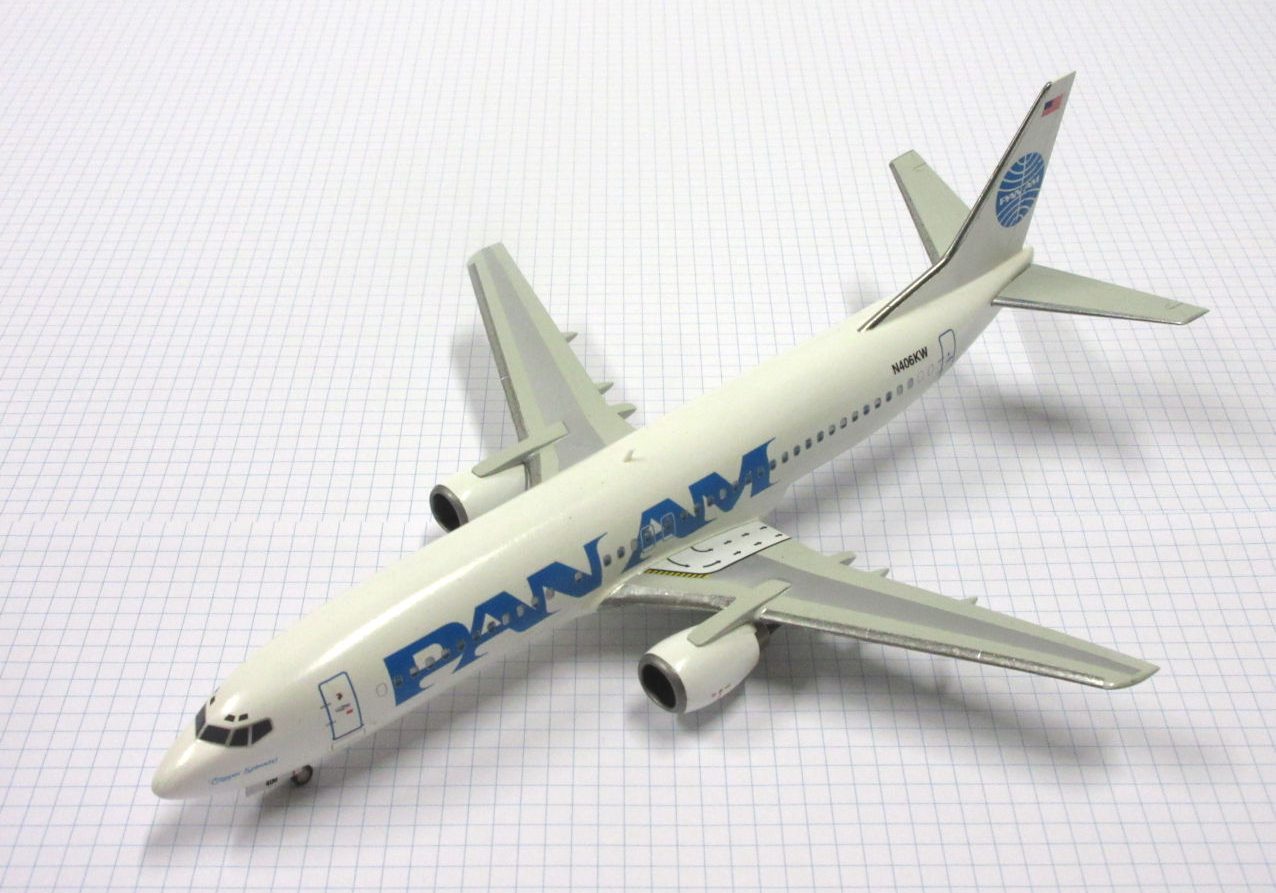 X Boeing 737 400 (Pan Am) Revell Minicraft 144 The Little Aviation Museum