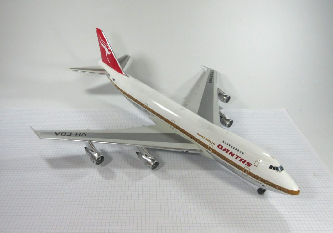 X Boeing 747 200 (Qantas) Revell 144 The Little Aviation Museum