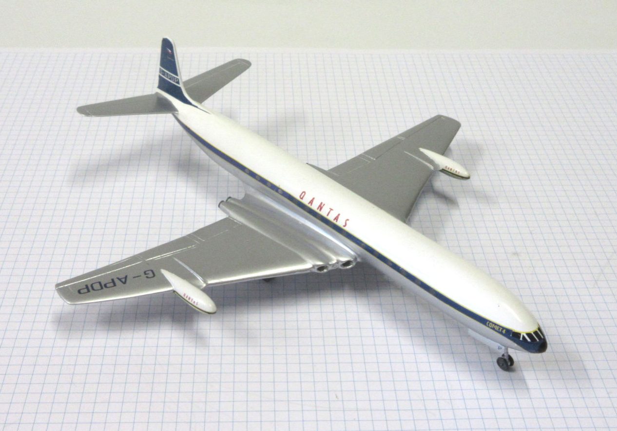 X DeHavilland Comet 4 (BOAC Qantas) Airfix 144 The Little Aviation Museum