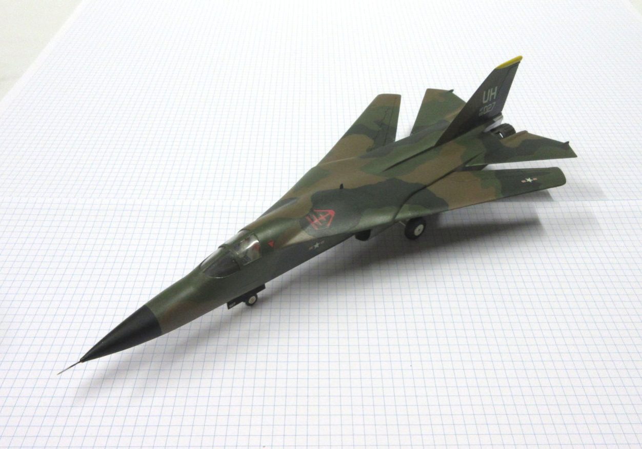 X General Dynamics F 111E Airfix 72 The Little Aviation Museum