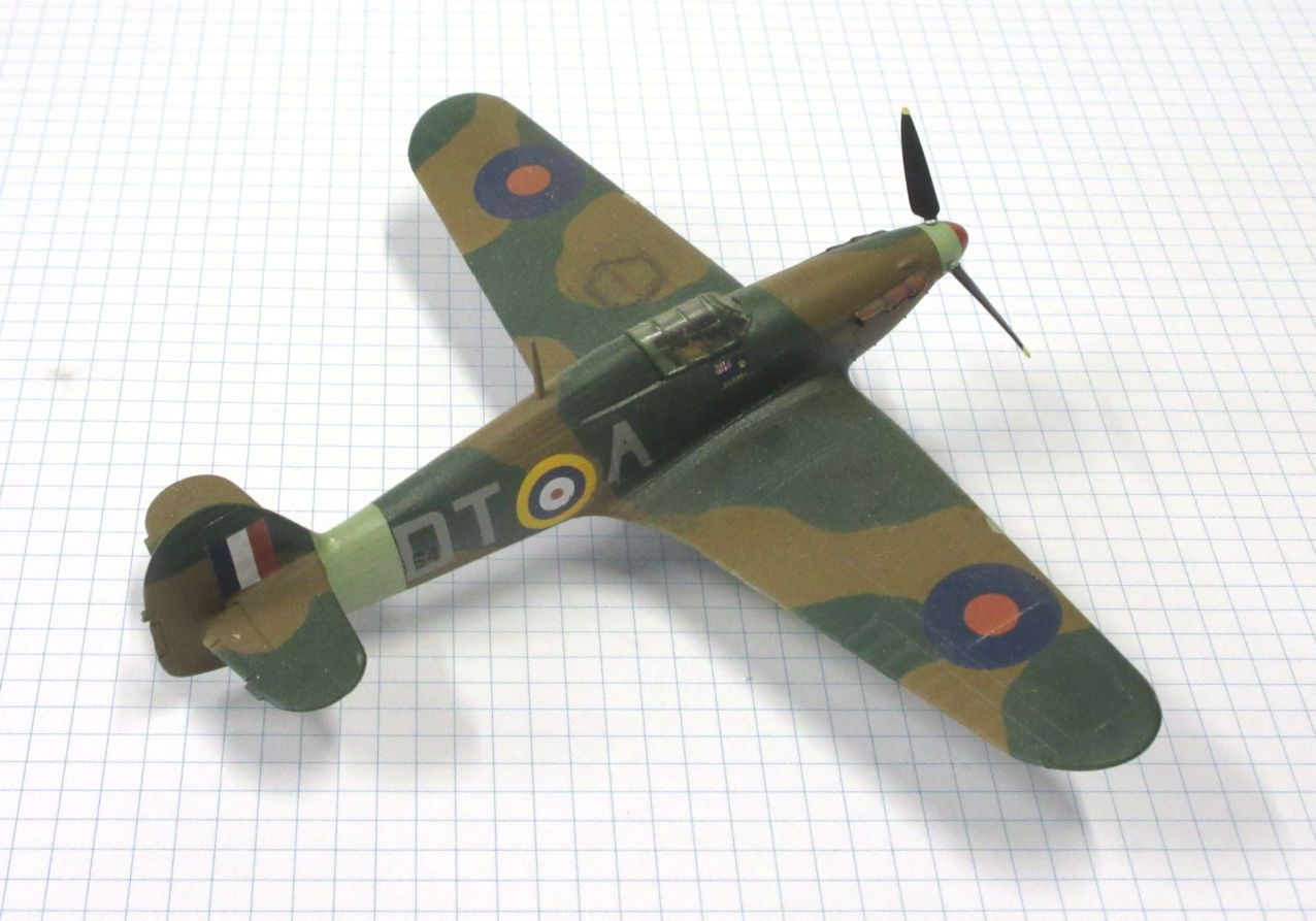 X Hawker Hurricane I (DT A 257 Sqd) Airfix 72 The Little Aviation Museum