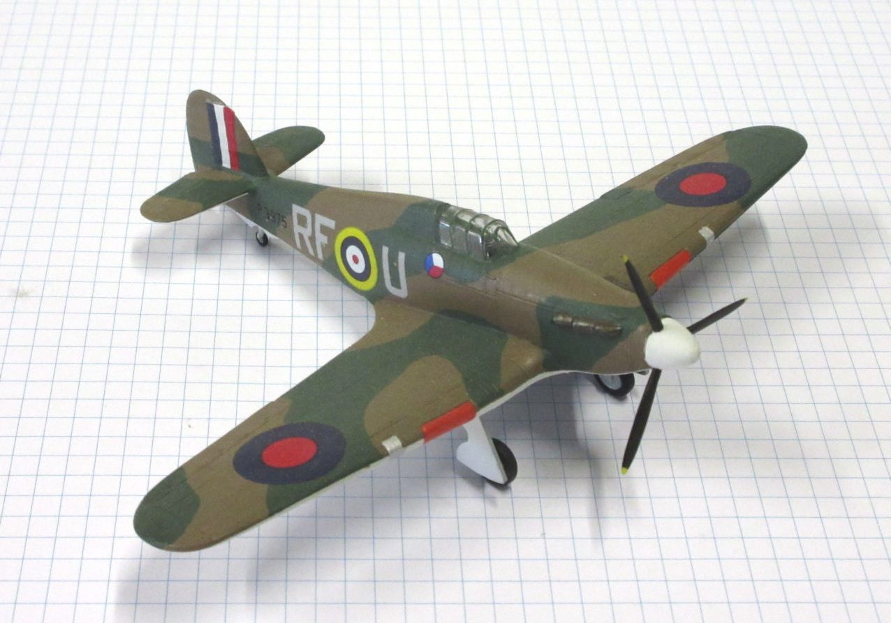 X Hawker Hurricane I (RF U) Airfix 72 The Little Aviation Museum