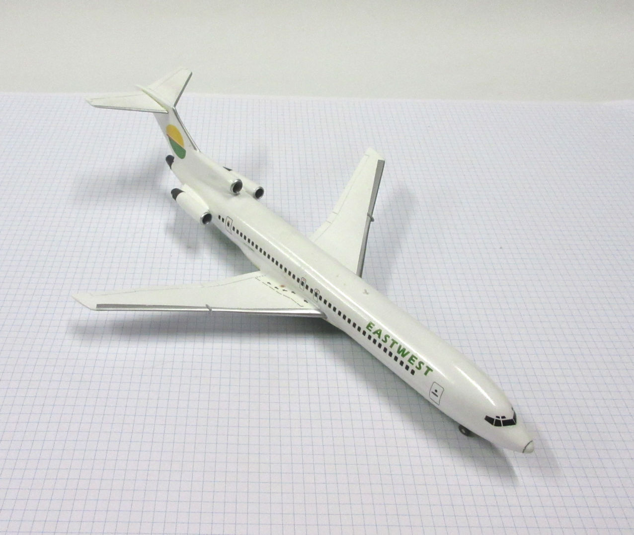 X Boeing 727 200 (VH RMN East West Airlines 1992) Airfix 144 The Little Aviation Museum